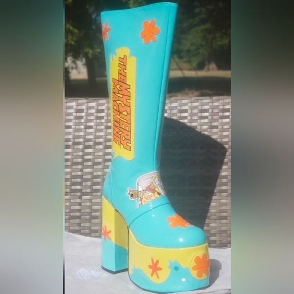 Dolls Kill® x SCOOBY-DOO™ "Mystery Machine" Platform GoGo Boots | Size 9 - Picture 3 of 5